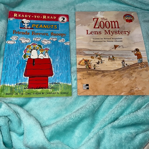 2 Ready-To-Read Kid Books 📚 - Picture 1 of 6